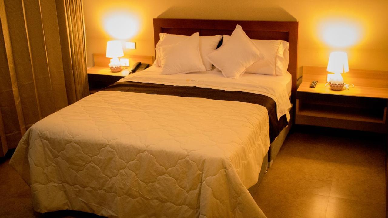 Murano Hotel Мойобамба Екстер'єр фото